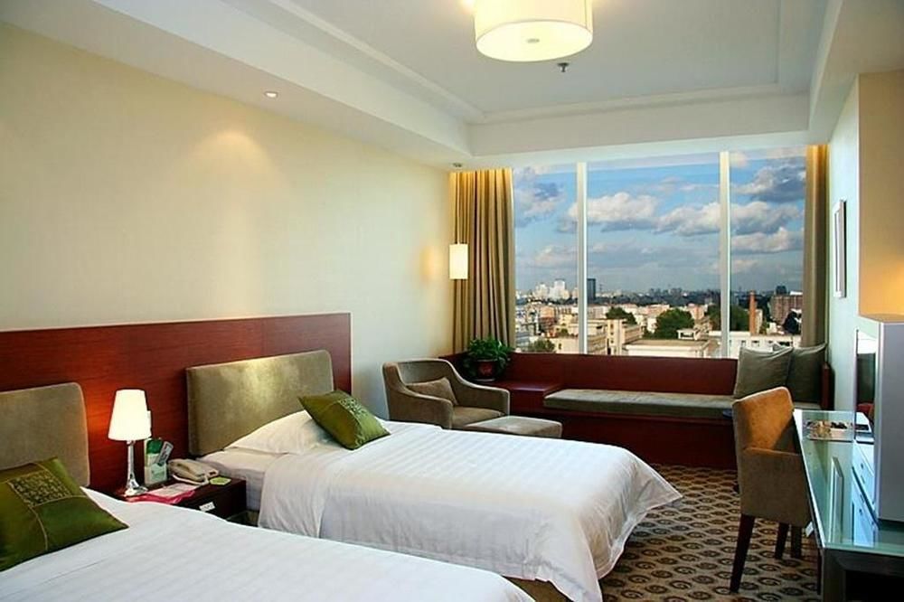 Qianjin Hotel - Чанчунь Экстерьер фото