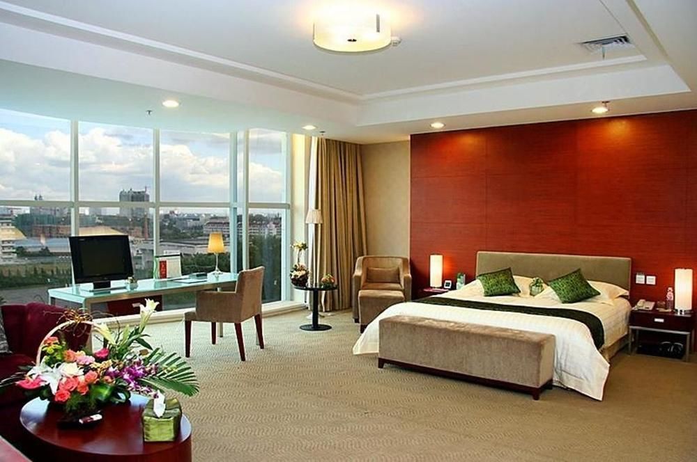 Qianjin Hotel - Чанчунь Экстерьер фото